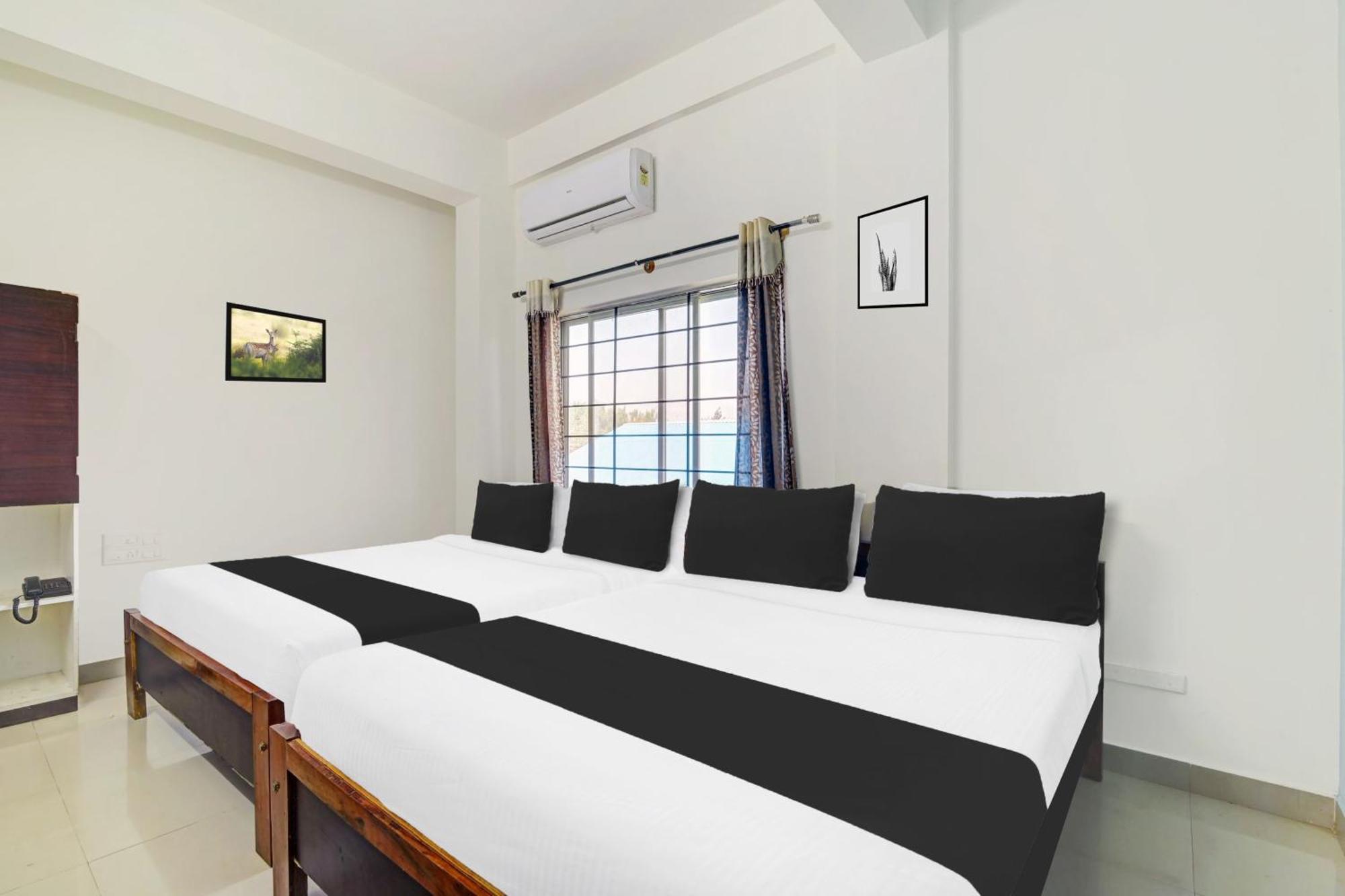 Super Collection O Chikmangaluru Near Railway Station Hotel จิกมากาลูร์ ภายนอก รูปภาพ